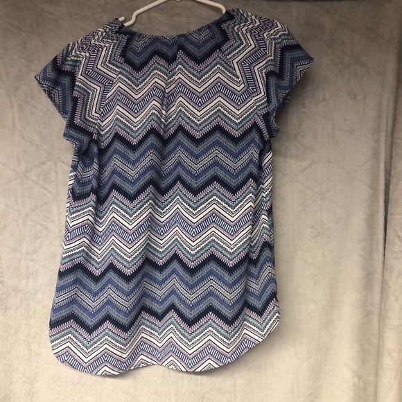 Maurices Medium blouse - Picture 2 of 2